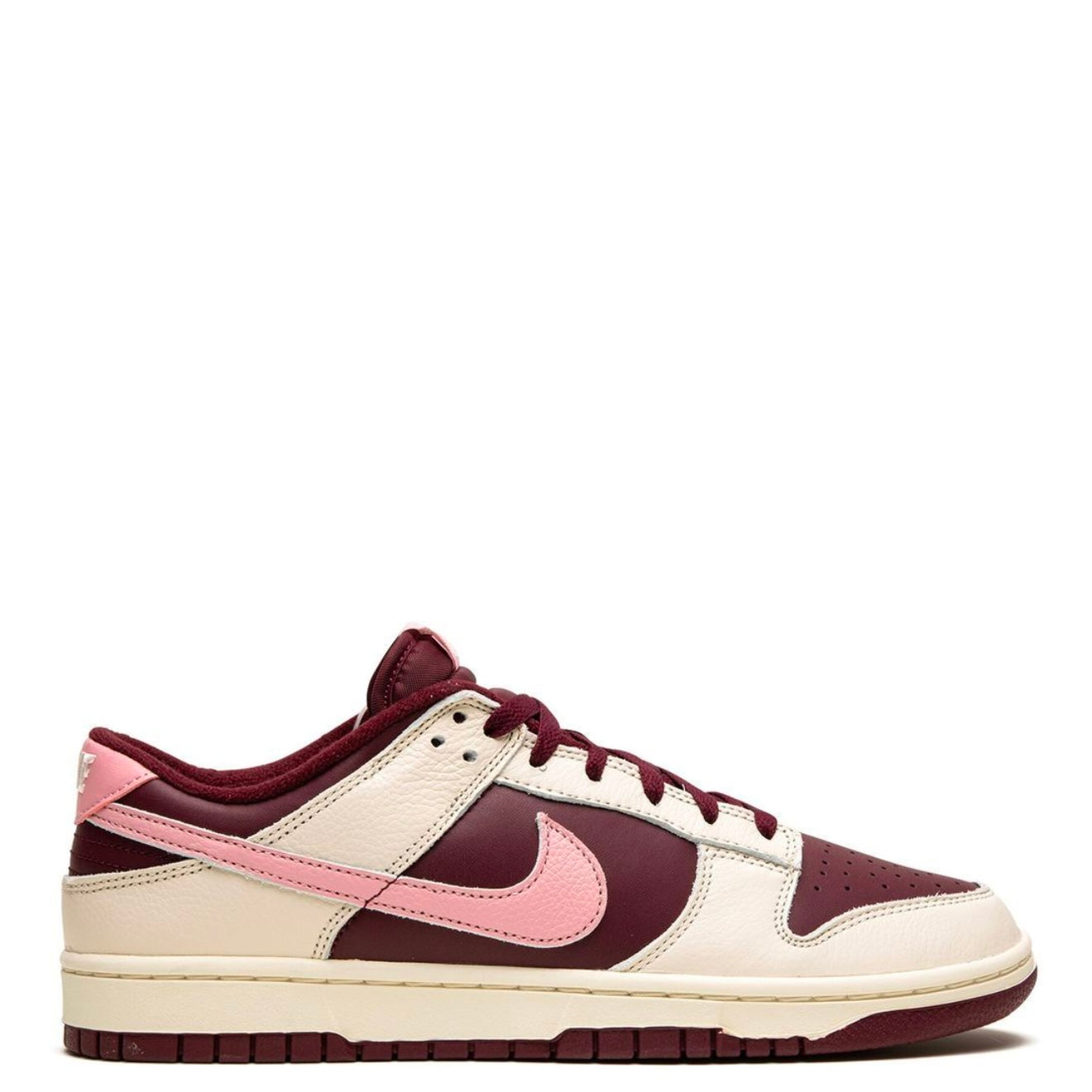 Nike Dunk Low PRM Valentine's Day