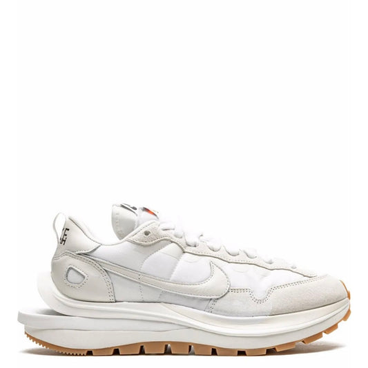 Nike Vaporwaffle Sacai Sail Gum