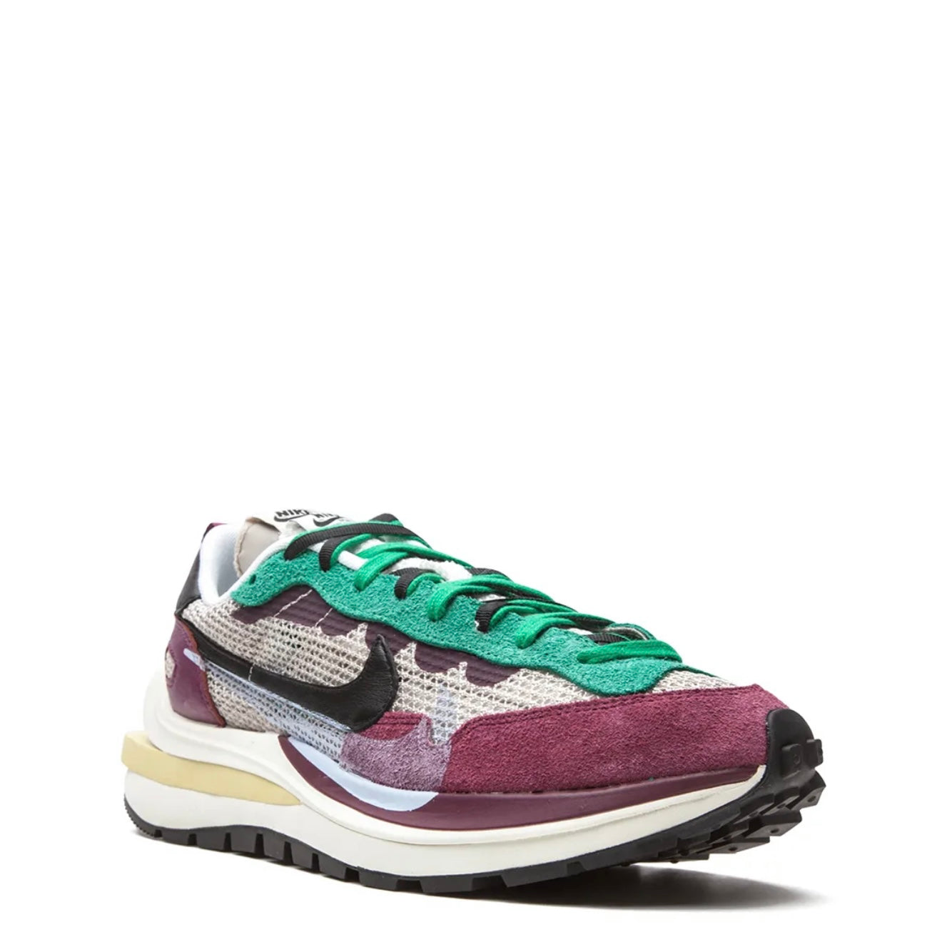 Nike Vaporwaffle Sacai Villain Red Neptune Green